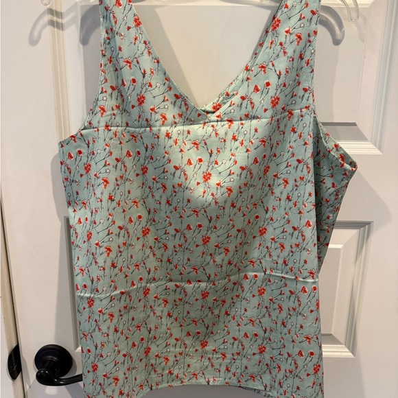 Floral V-Neck Tank Top - Mint and Red - Picture 2 of 3